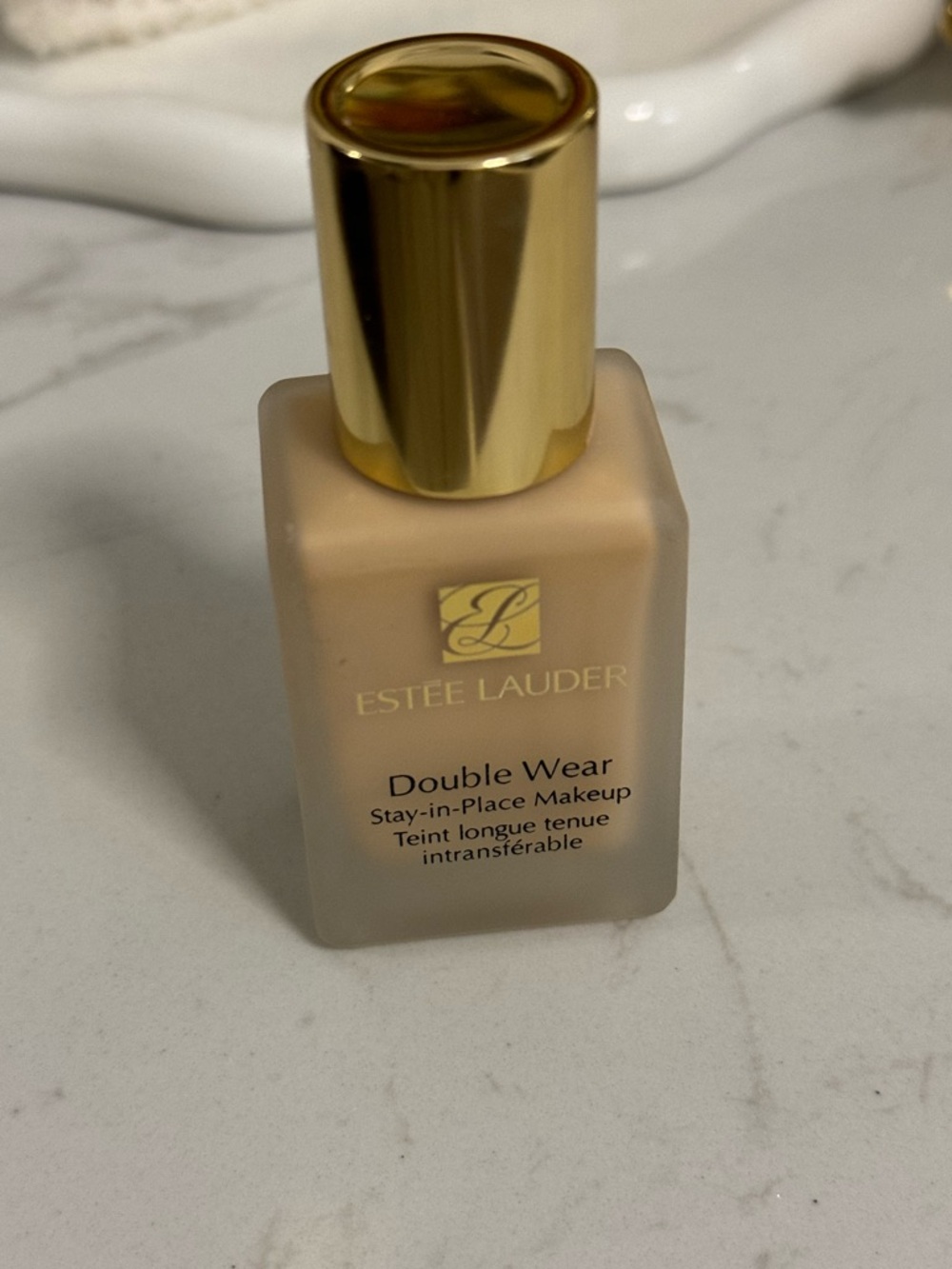 Estee Lauder Double Wear Stay-in-Place Makeup Foundation